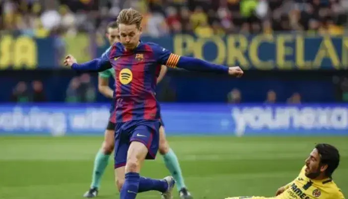 دی‌یونگ: باورم نمی‌شد سال را صدرنشین تمام کنیم