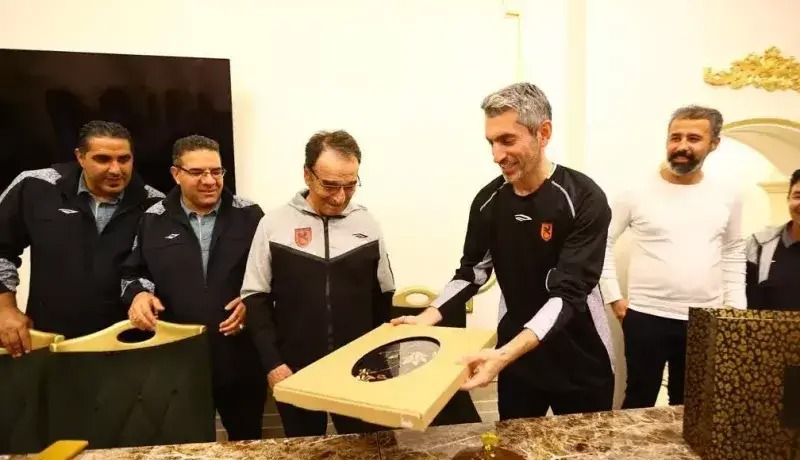 جشن تولد آقا جلال در اردوی مسی‌ها