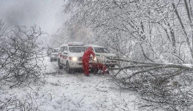 آماده‌باش هلال‌احمر در پی بارش برف و باران در استان‌های شمالی