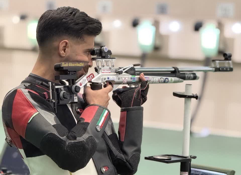 هادی غرباقی ورزشکار تیرانداز قمی در رده بندی رسمی قاره آسیا