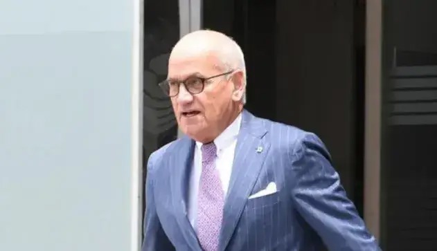 مدیر سابق باشگاه بارسلونا درگذشت