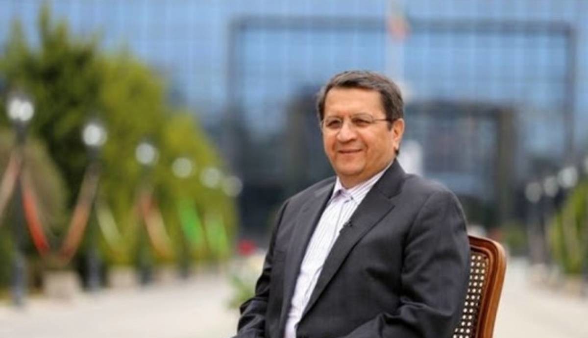 رجا نیوز، "همتی" را مجرم نامید