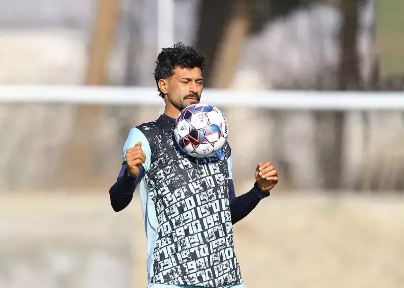 رامین در تمرین حضور استقلال حضور یافت!