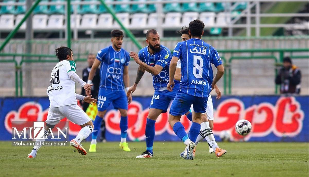 حمودی: نبود برخی مهره‌ها عملاً استقلال و ساپینتو را فلج می‌کند