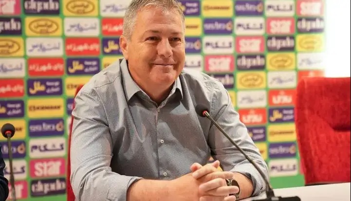 ادامه غیبت‌های سرمربی تراکتور در کنفرانس‌های خبری