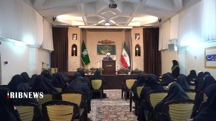 مشعل کلمات در جوار حرم حضرت معصومه (س) روشن شد