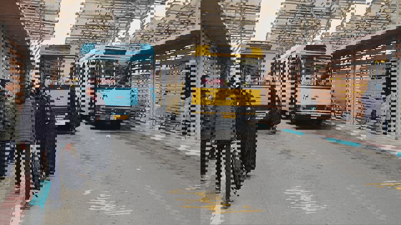 ناوگان اتوبوسرانی قم در آستانه نیمه شعبان رایگان شد