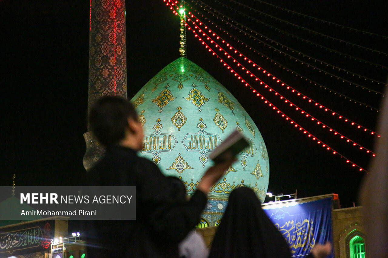 قرائت دعای توسل در شب نیمه شعبان از مسجد جمکران