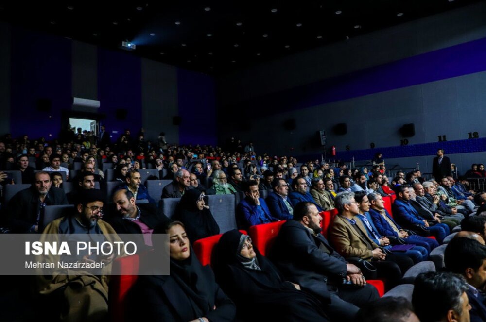 ۳۲ فیلم جشنواره فجر در قم اکران می‌شود