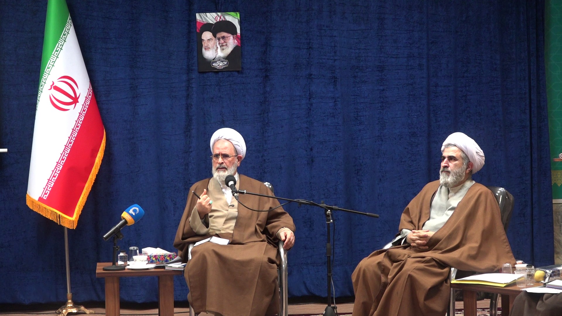 برگزاری نشست اساتید و نخبگان تبلیغ در قم