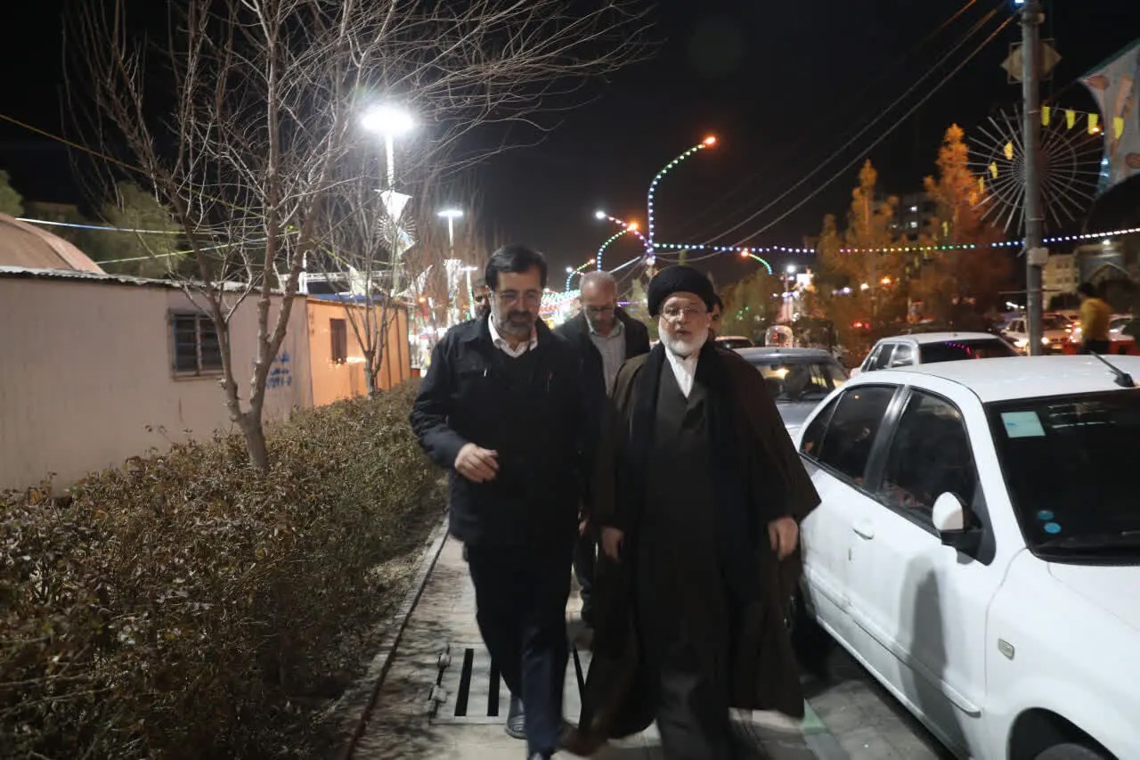 بازدید استاندار قم و رئیس کل دادگستری استان از وضعیت مواکب نیمه شعبان
