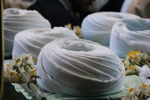 عکس/ عمامه‌گذاری طلاب در حوزه‌ آیت‌الله حق‌شناس