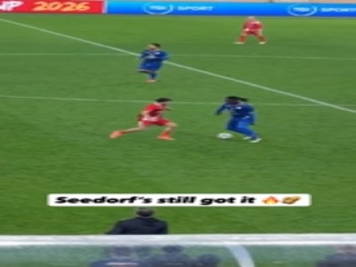 سیدورف در آستانه ۵۰ سالگی اما هنوز سرحال!