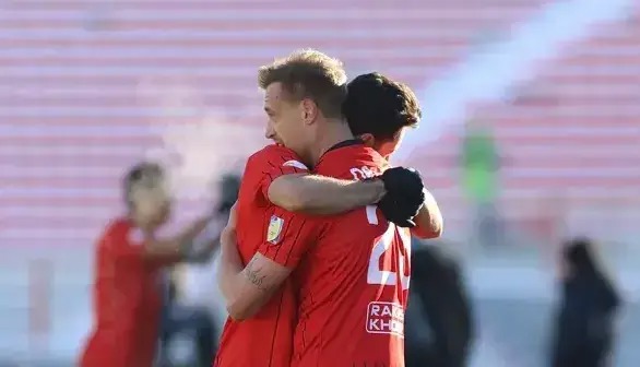 تراکتورِ صدرنشین: ممنون از همه!