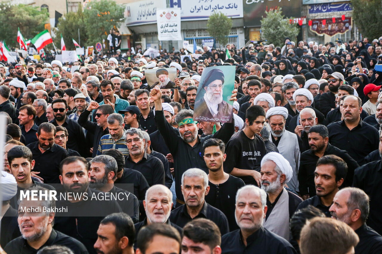 دعوت شهروندان قمی به حضور مردم در راهپیمایی روز ۲۲ بهمن