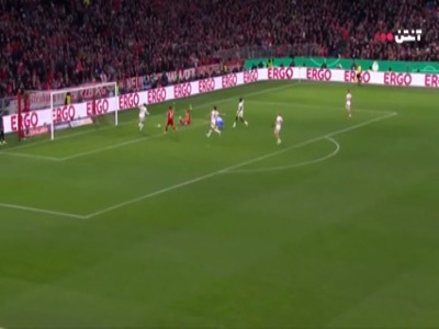 گل اول بایرن مونیخ به لایپزیش (کین)