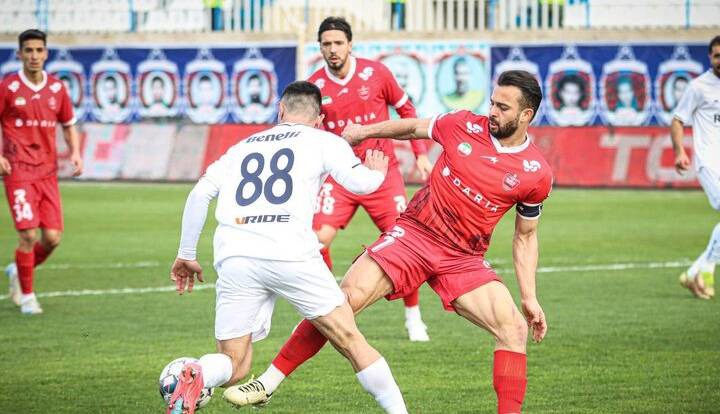 تصمیم خطرناک سرمربی پرسپولیس در مورد ۳ بازیکن