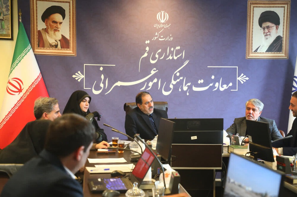 اصلاح پروانه بهره‌برداری ۴۸ واحد صنفی و صنعتی در قم