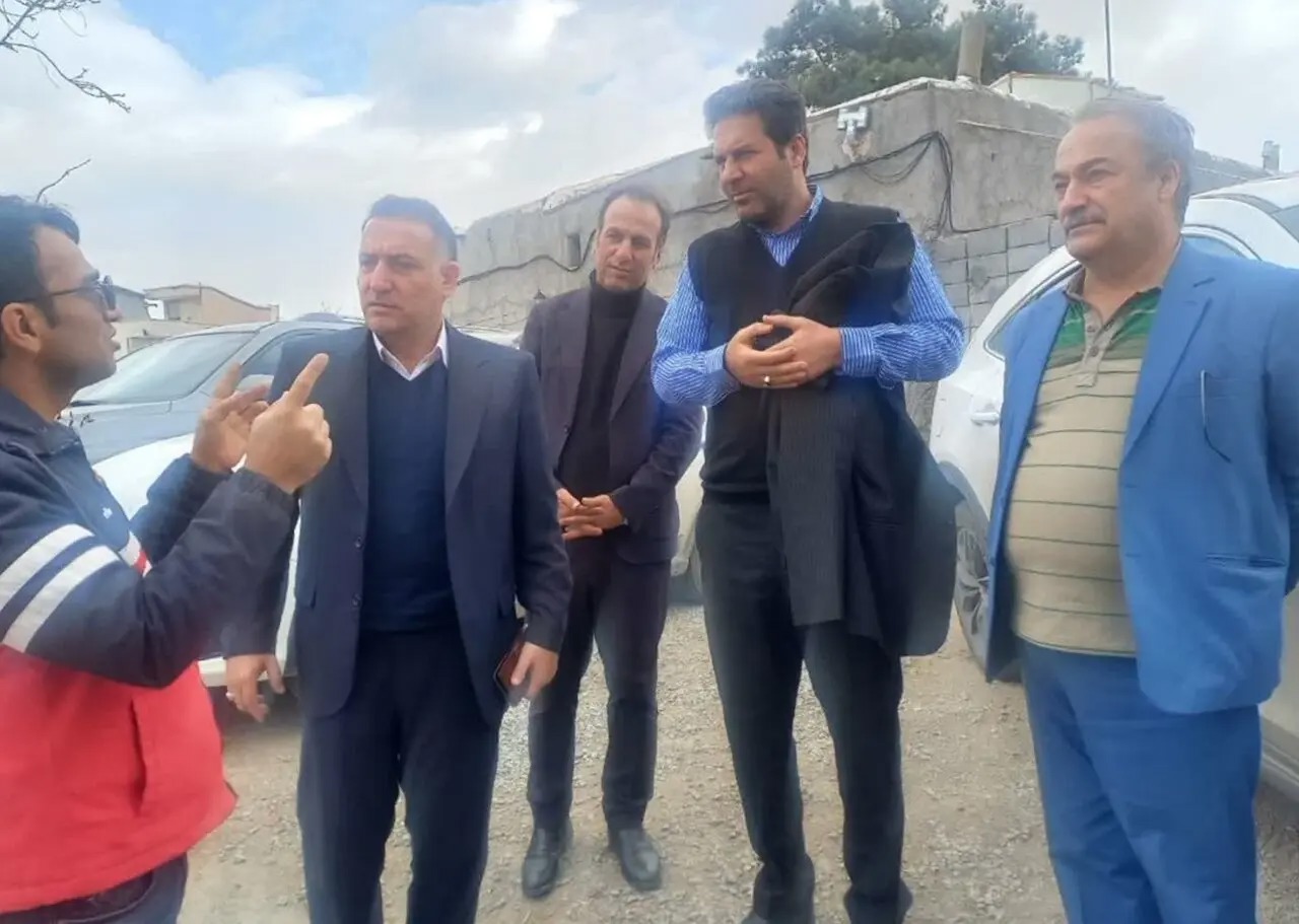 زمینه اشتغال‌زایی و رونق اقتصادی در روستاهای قم  بیش از پیش فراهم شود.