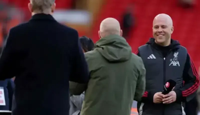 اشلوت جواب اسطوره یونایتد را داد