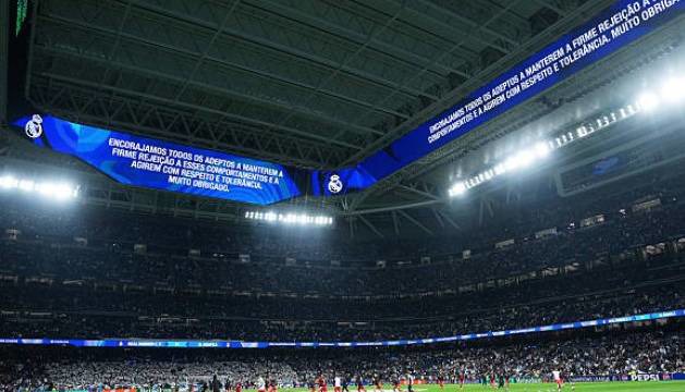 اخراج هوادار رئال به خاطر سلام نازی!