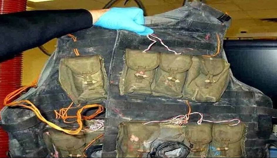 کشف جلیقه انتحاری و مواد منفجره توسط مرزبانان فراجا