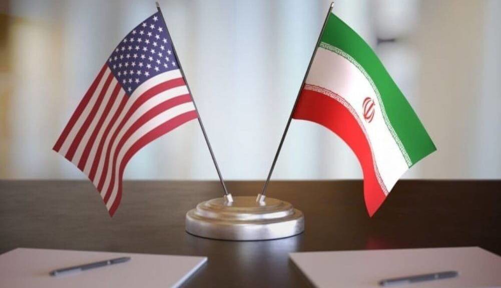 سناتور پاکستانی: مذاکرات ایران و آمریکا در مسیر درستی پیش می‌رود