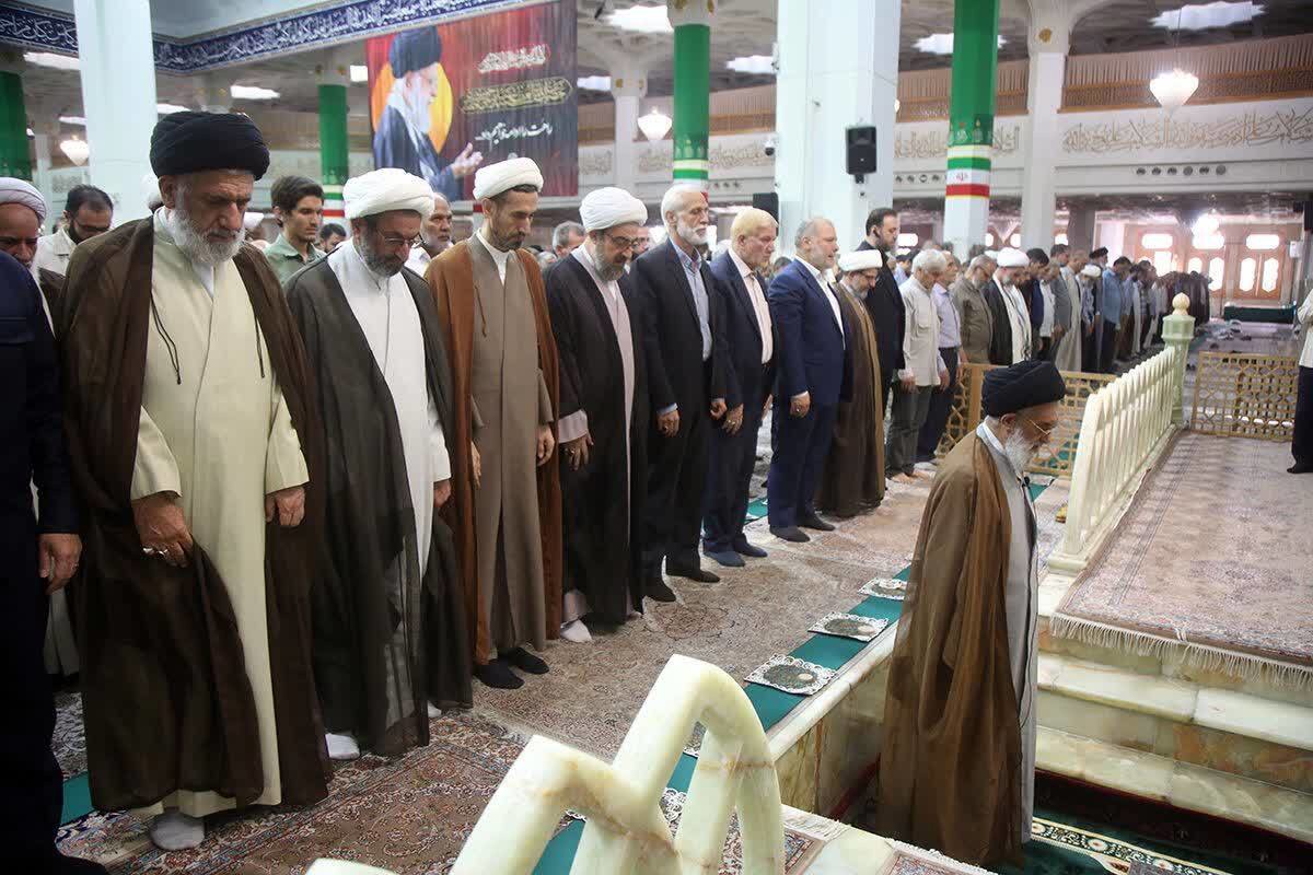 اقامه نماز عید سعید قربان در حرم حضرت معصومه(س)