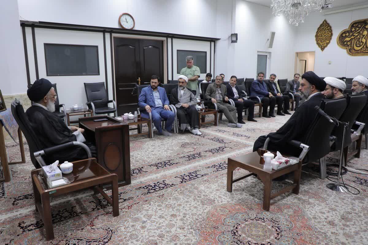 رسانه‌ها پایگاه توحیدی خود را در برابر تحریف‌ها حفظ کنند