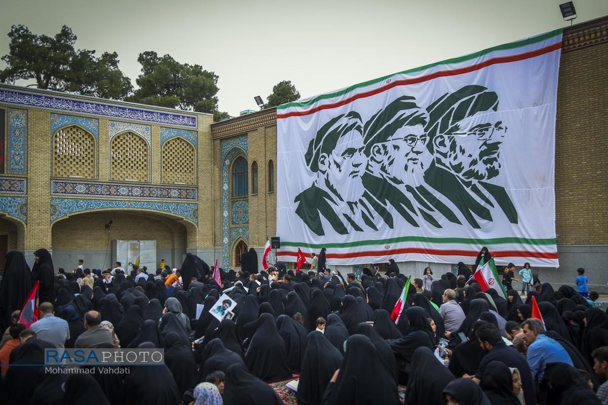 دومین مراسم یادبود شهدای خانواده قائد شهید در تهران برگزار شد