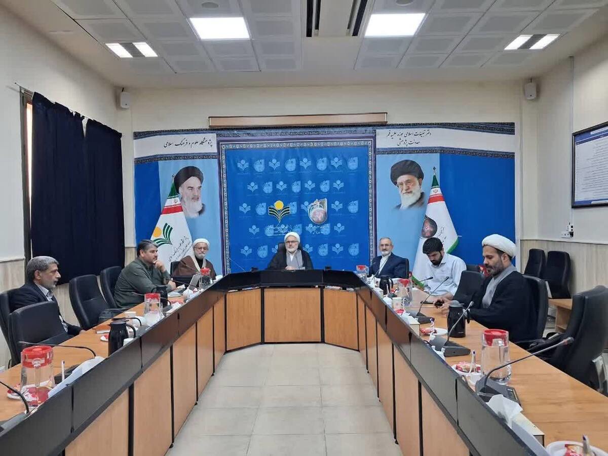 طراحی مدل فراحکمرانی رفتاری و مشارکتی در فرآیند تقنین دینی