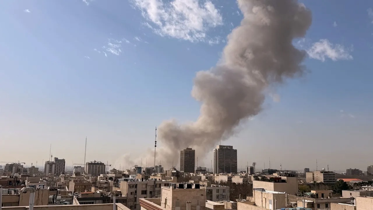 رویترز مدعی شد: اسرائیل تصمیم گرفته است حملات خود به ایران را متوقف کند