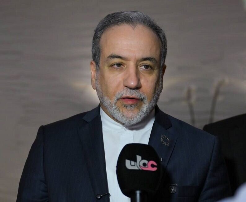 هشدار عراقچی درمورد هرگونه خطای احتمالی دشمن در خلیج فارس
