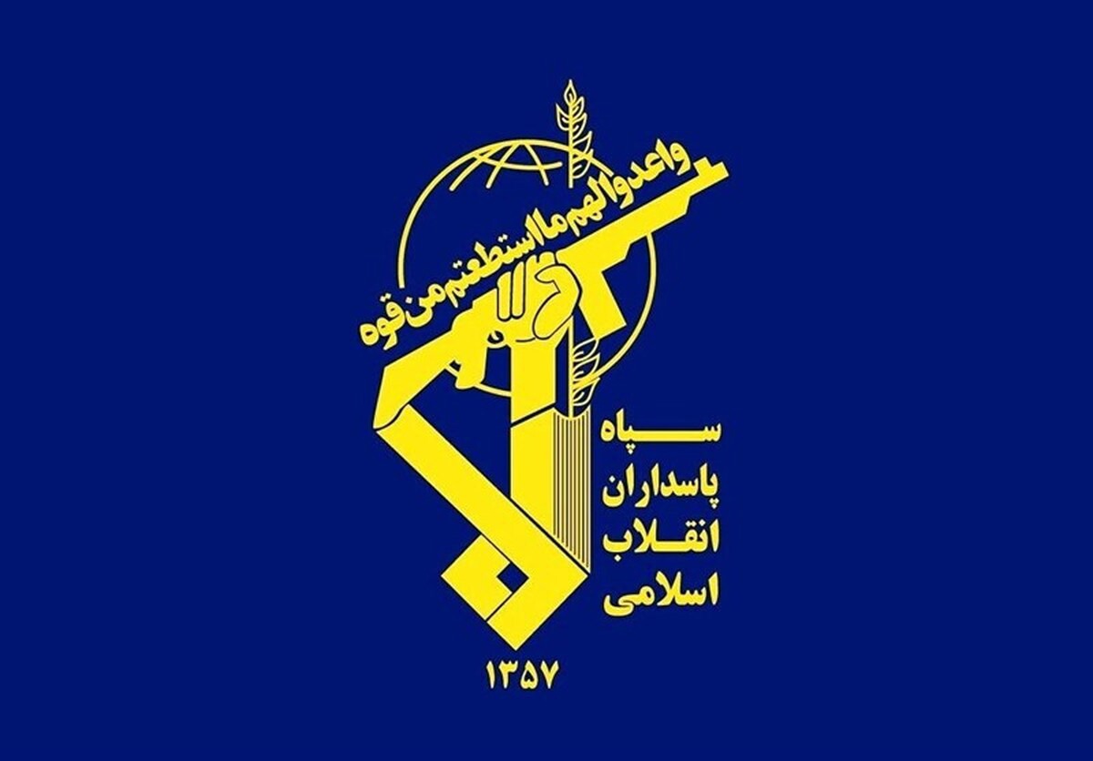دست بر ماشه آماده پاسخگویی پشیمان‌کننده به هرگونه خطای محاسباتی دشمنیم