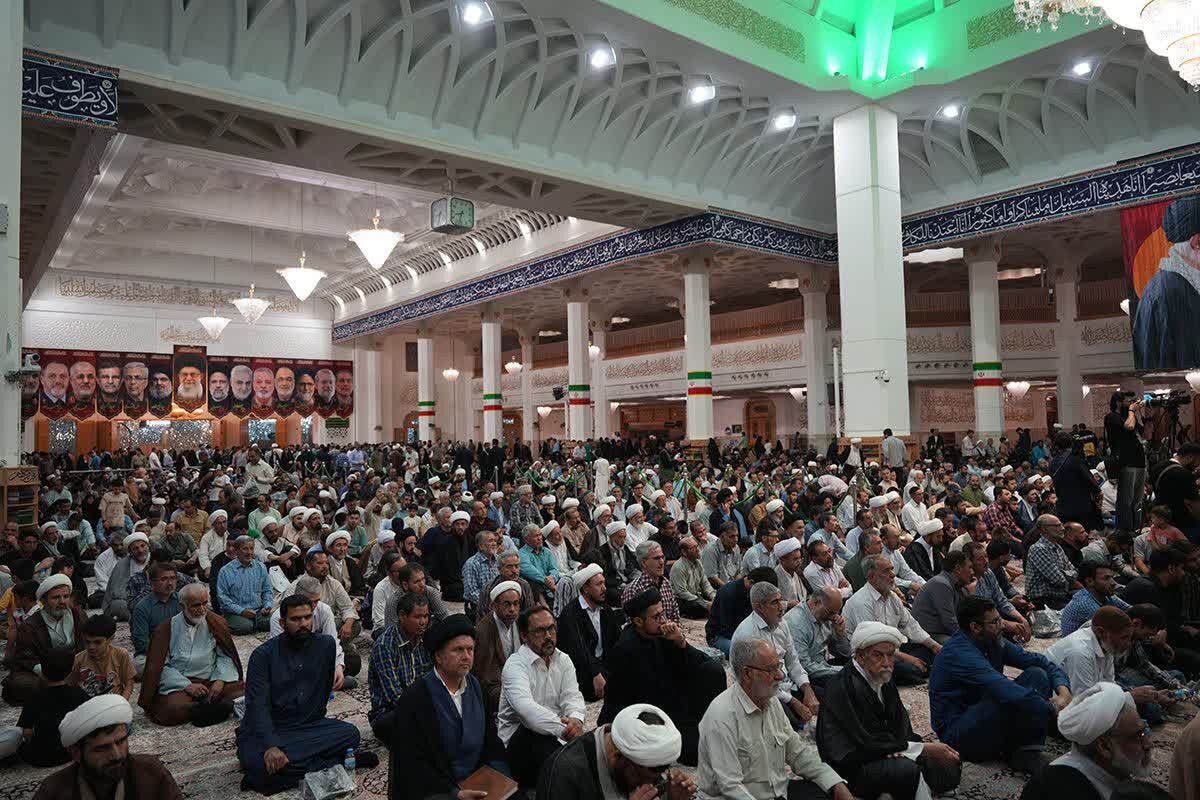 آیین بزرگداشت آیت الله فیاض از سوی رهبر انقلاب در قم برگزار شد