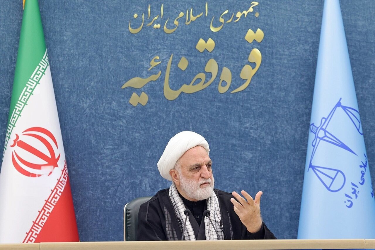 شمشیر نیروی مسلح دستان متجاوزان را قطع کرد