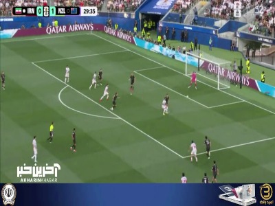 شوت قدوس از بالای دروازه به بیرون رفت