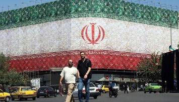 رویترز ادعا کرد: ۳۰۰ میلیارد دلار برای سرمایه‌گذاری در ایران در توافق تهران و واشنگتن پیش‌بینی شده است