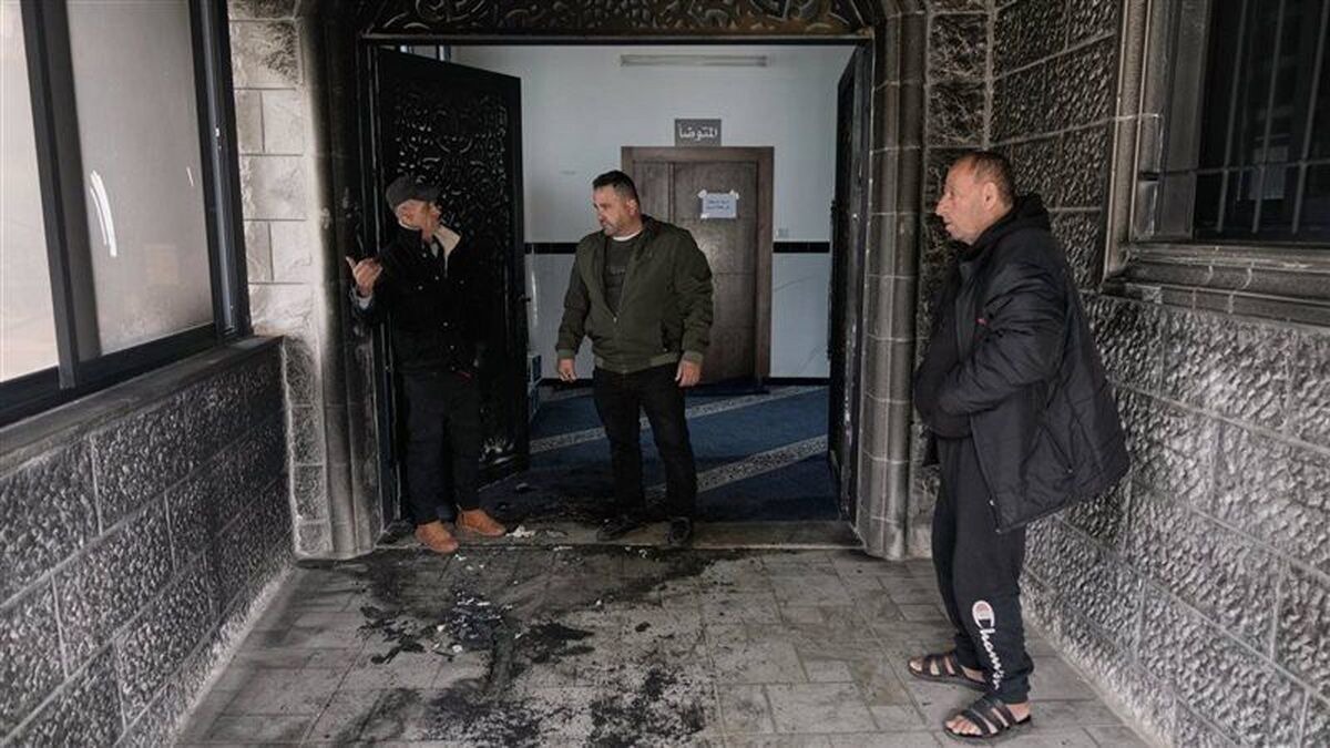 به آتش کشیدن مساجد در رام الله نقض قوانین بین‌المللی است