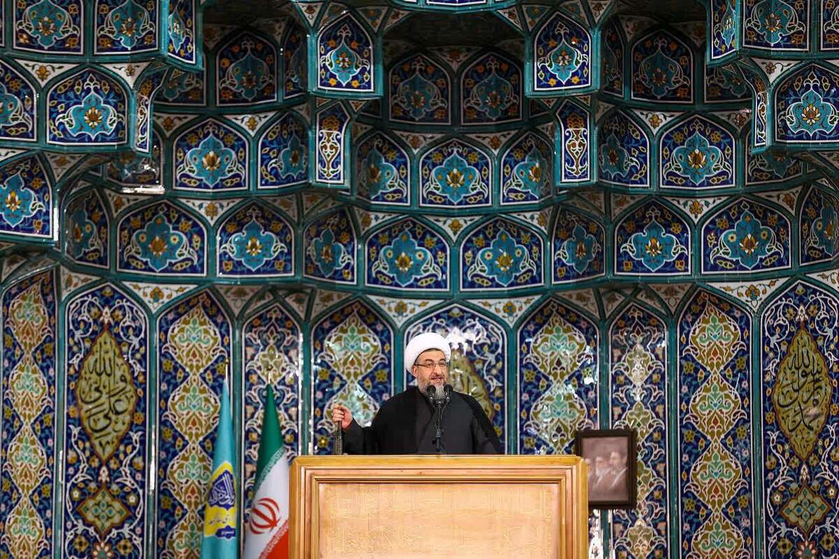 جمهوری اسلامی ایران هرگز از مواضع اصولی خود عقب‌نشینی نخواهد کرد
