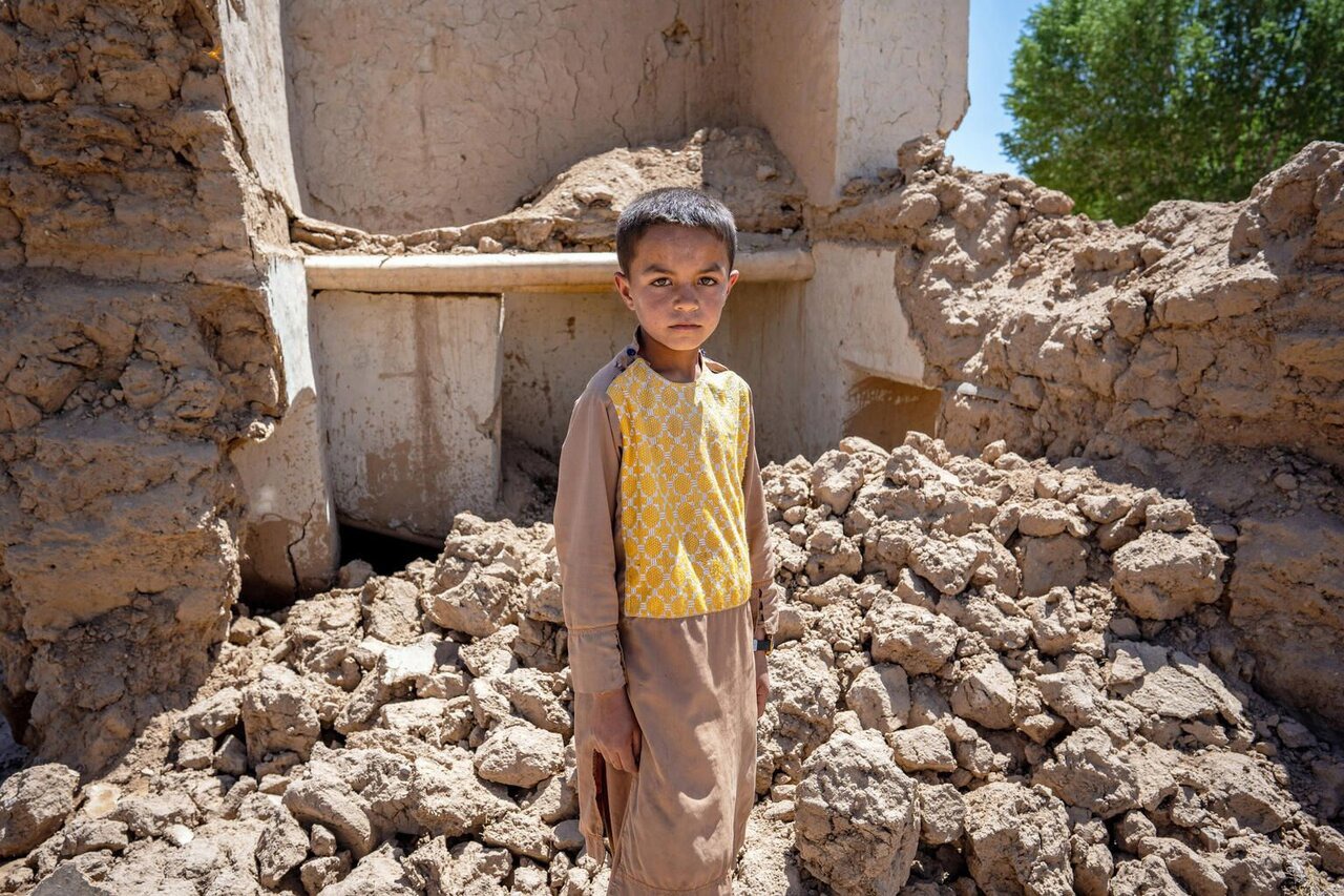 نماینده یونیسف در افغانستان: خشکسالی، سیل و گرما تغذیه کودکان افغان را تهدید می‌کند