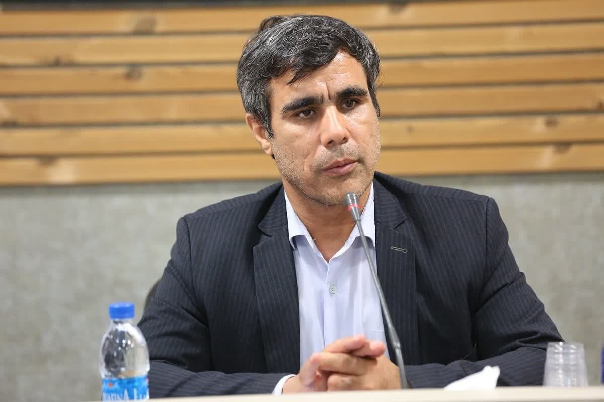 تانکرهای آبرسانی در مسیر مراسم تشییع رهبر شهید در قم مستقر می‌شوند