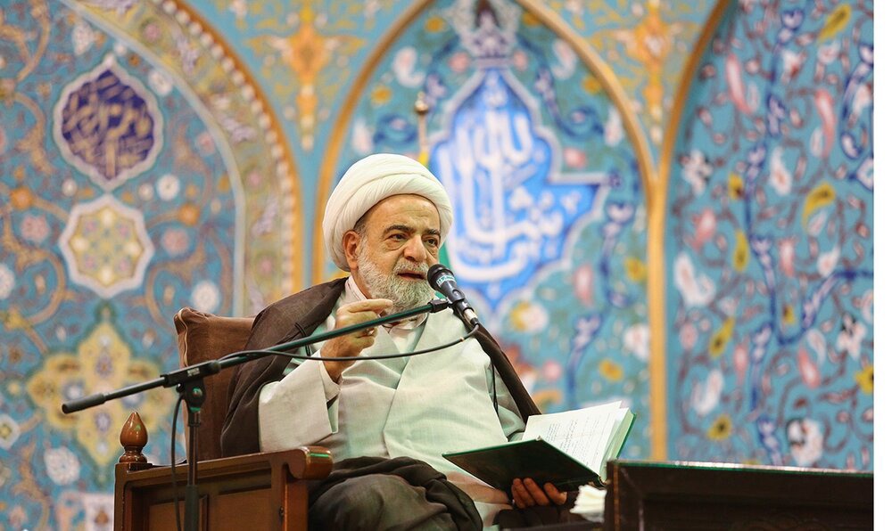 طبسی:هنر رهبر شهید تطبیق معارف اهل‌بیت(ع) با مسائل روز جامعه بود