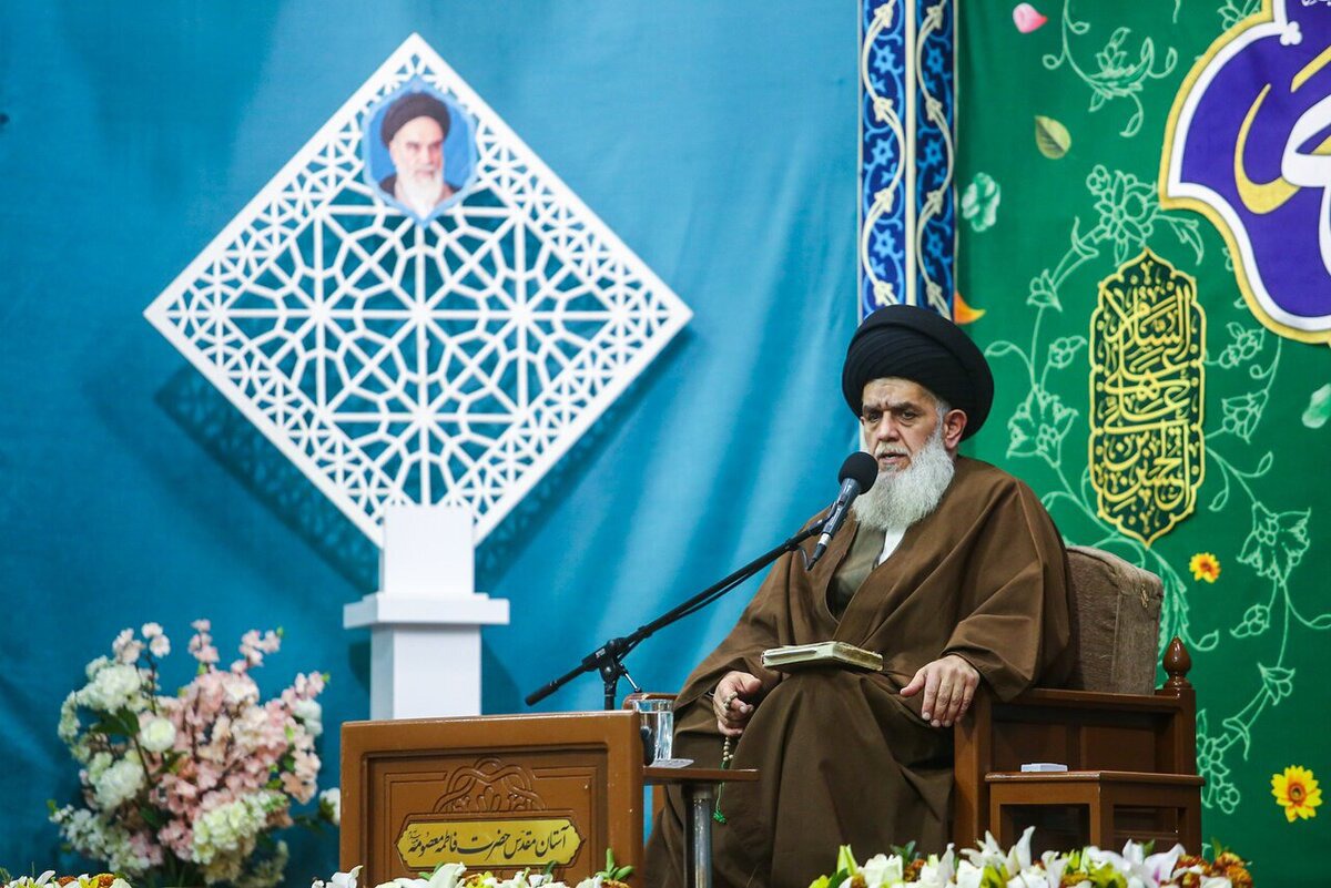 مردم ایران برای تشییع پیکر رهبر شهید خود آماده‌اند