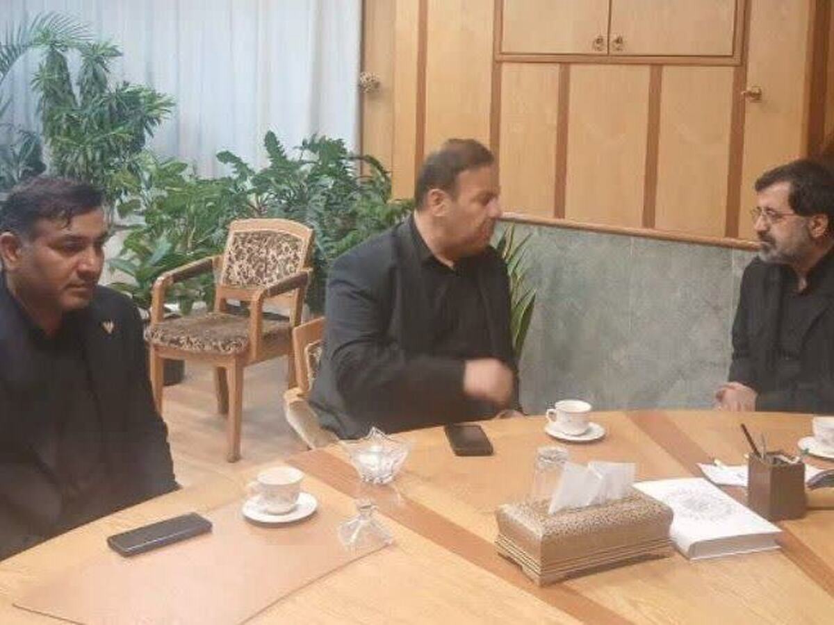 اعلام آمادگی کامل راه‌آهن برای خدمت‌رسانی به زائران تشییع رهبر شهید در قم