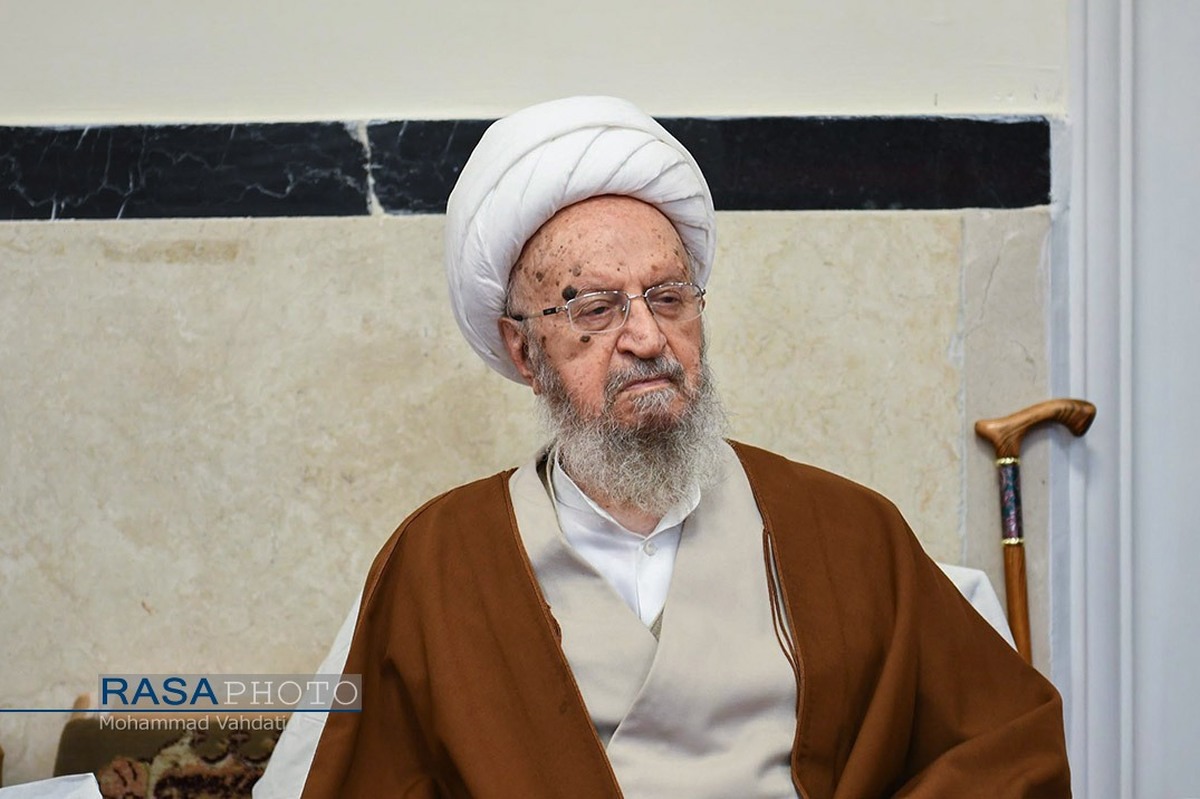 خونخواهی امام شهید درچارچوب موازین شرع و قانون دنبال خواهد شد/مقابله با استکبار ادامه دارد