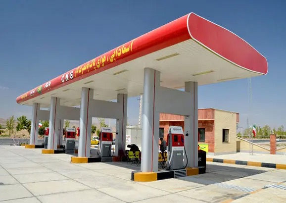 عرضه رایگان CNG در ۱۱ جایگاه قم برای خدمت‌رسانی به زائران مراسم تشییع رهبر شهید