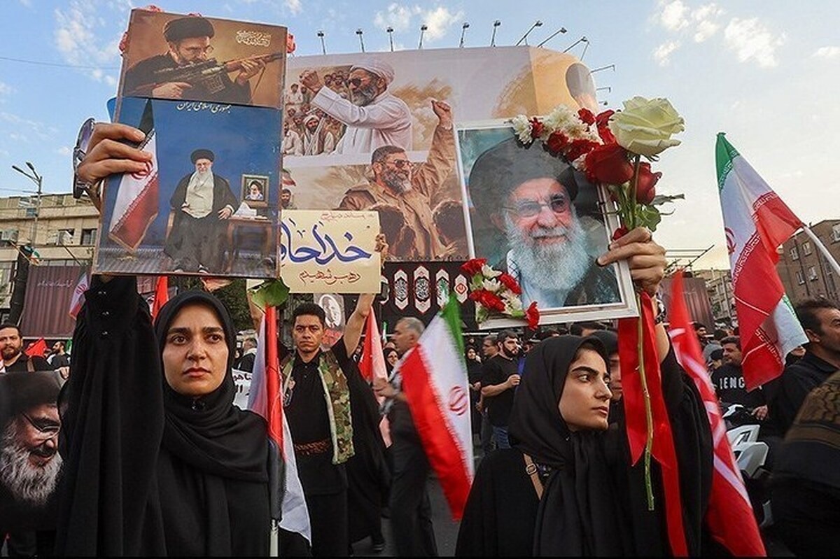 تشییع قائد شهید؛ تجدید عهد امت با آرمان‌های انقلاب