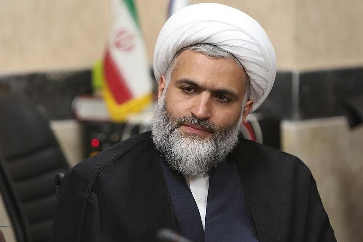 منظومه فکری رهبر شهید انقلاب باید به گفتمان نسل جوان تبدیل شود