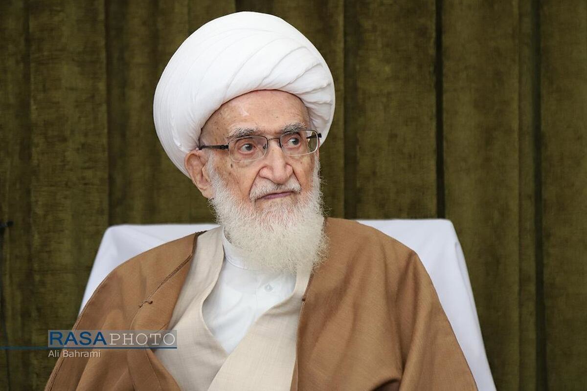 توضیح دفتر آیت الله نوری همدانی درباره عدم حضور در مراسم تشییع رهبر شهید